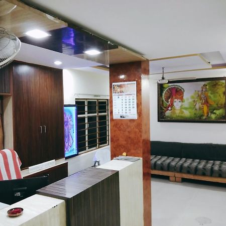 Hotel Krishna Palace Ahmedabad Luaran gambar